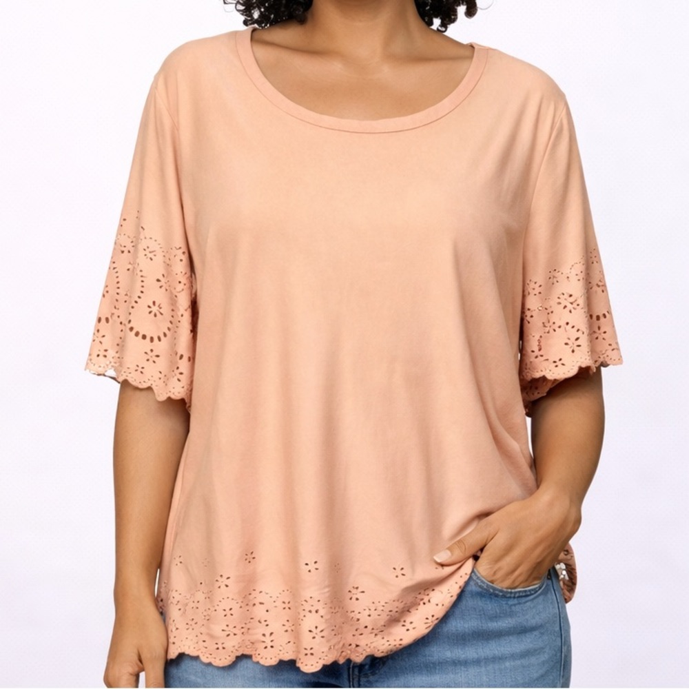 Allie & Rob Peach Eyelet-Hem Short Sleeve